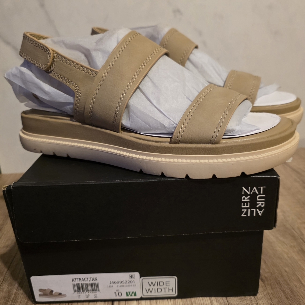Naturalizer Beige Slingback Sandals NEW Size 10 W